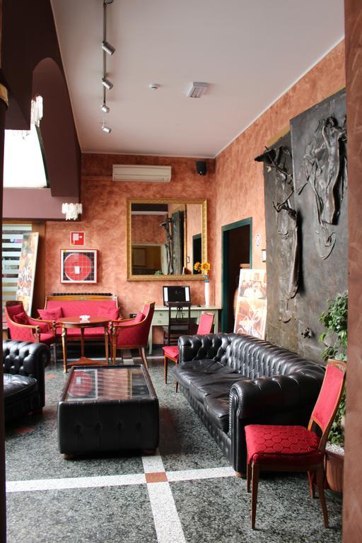 Da Mariuccia Robecchetto con Induno Exterior foto